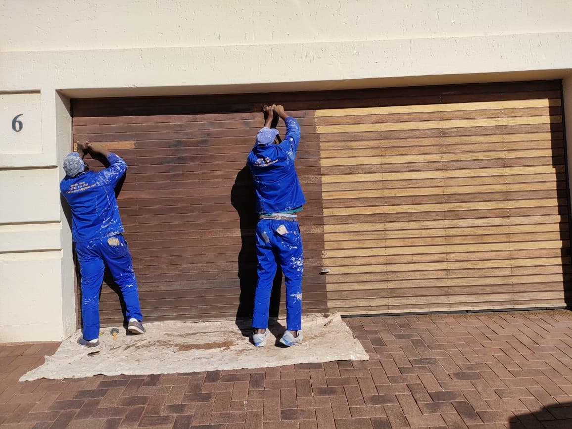 Garage Door Staining